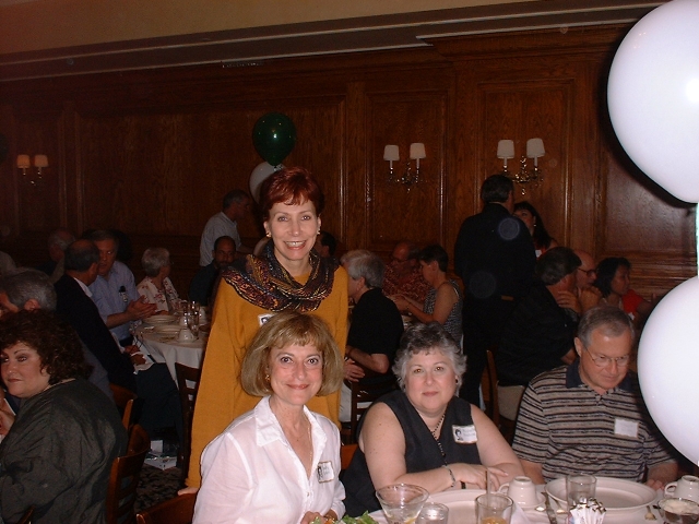 Lyn Kenig, Sandra Sohn and Michele Niebow.